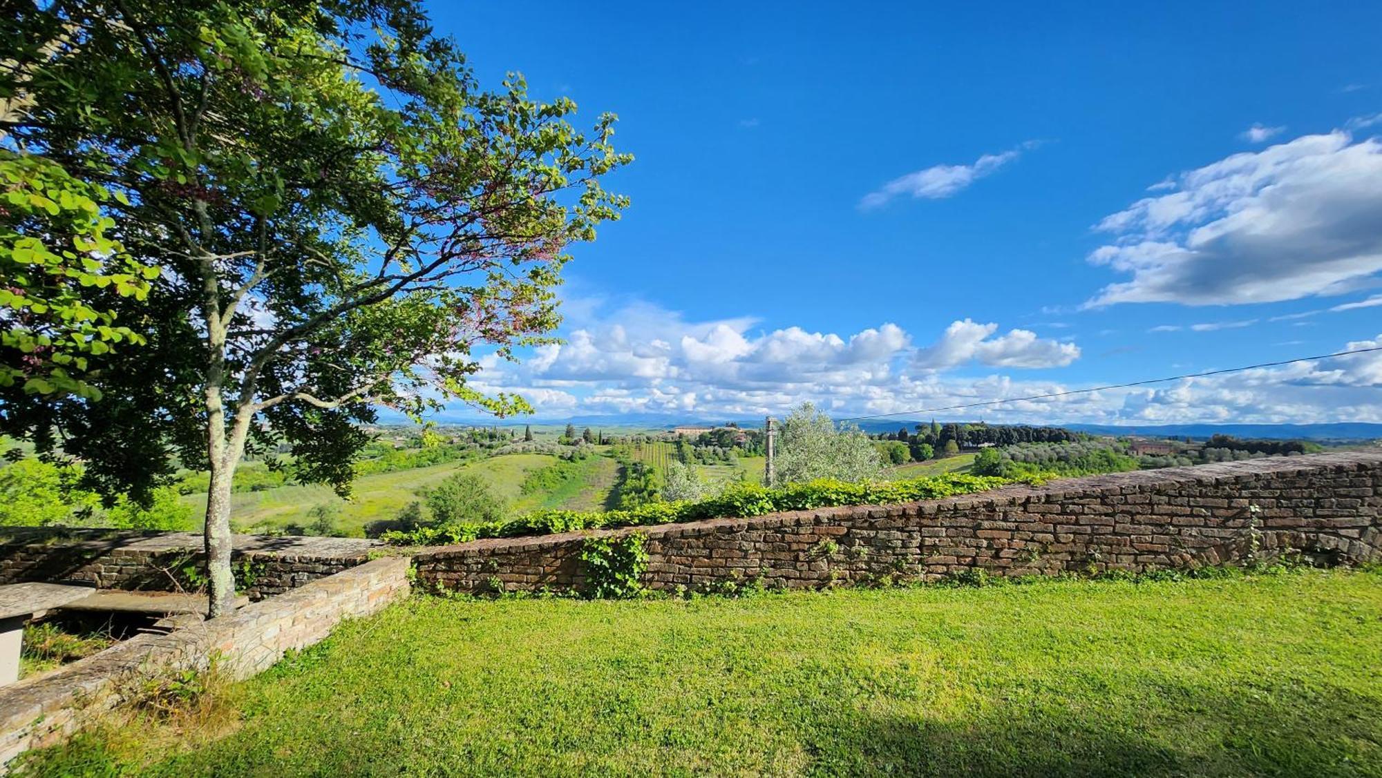 Villa Al Glicine Di Sant'Abondio à Sienne Extérieur photo